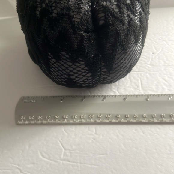 Door stopper - Picture 3 of 3